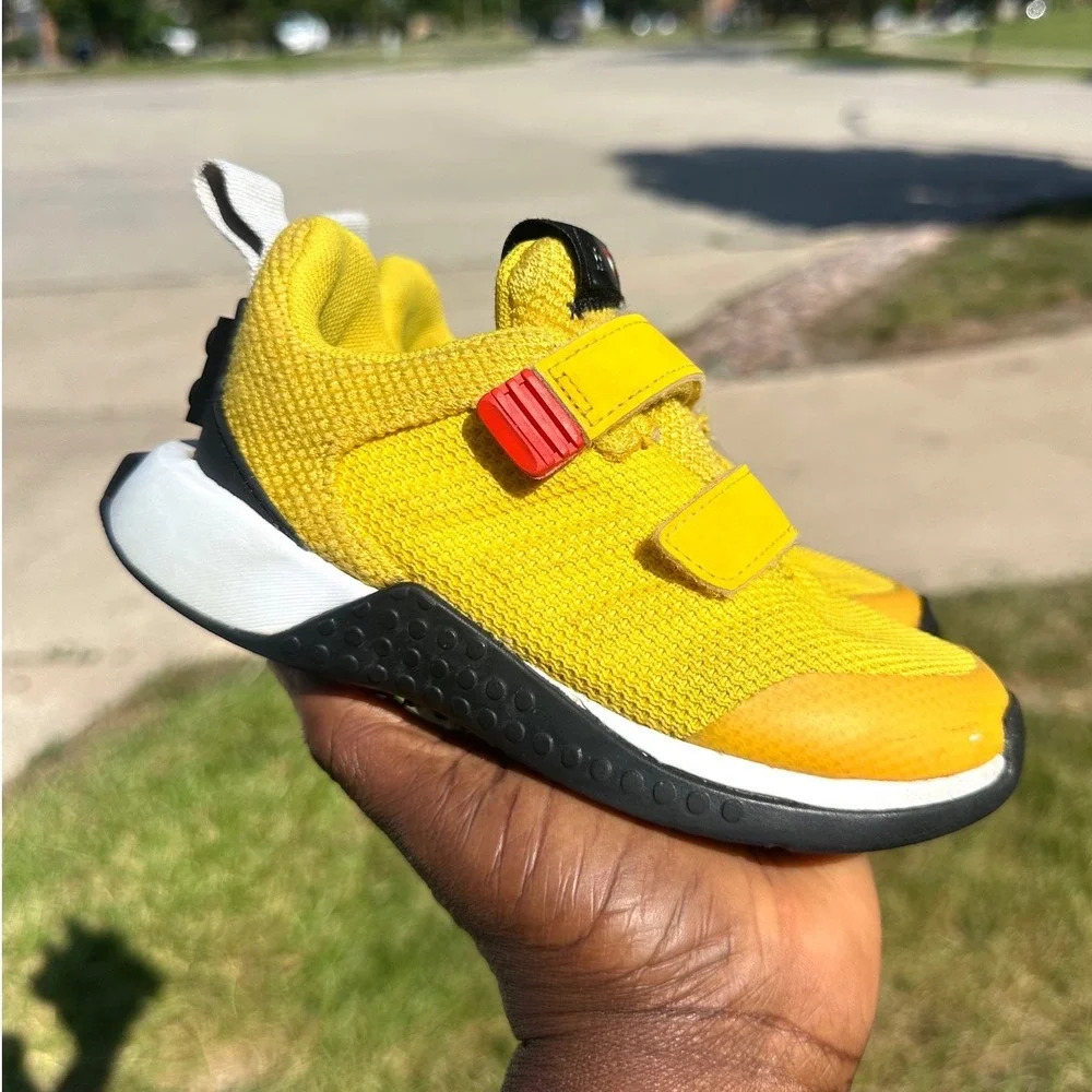 Adidas x LEGO Sport Toddler Boy Shoes Size 10 Yellow Black Sneakers